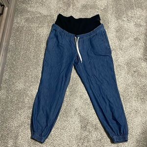 Gap Maternity size medium denim joggers